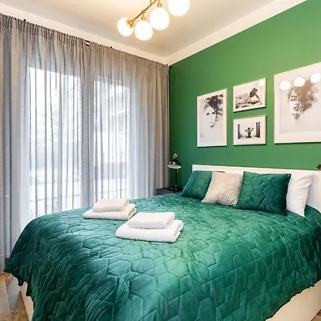 Boutique 60m2 & Garage דירה *